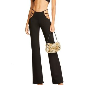 MADDY BLACK FLARE LEGGINGS